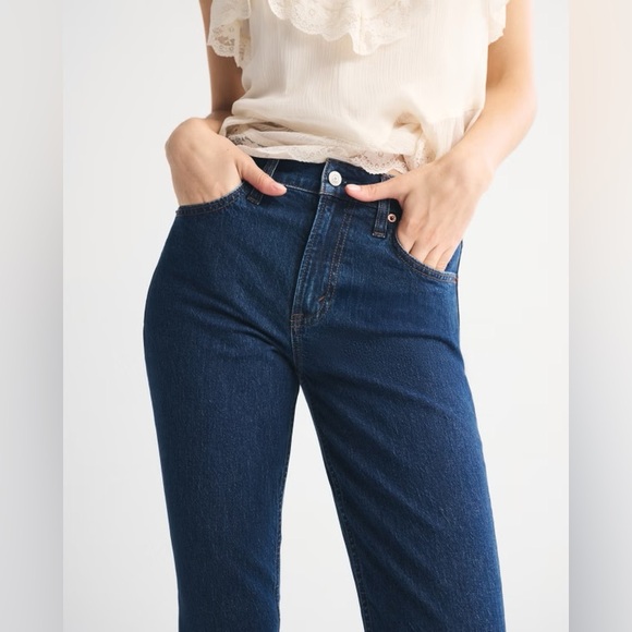 Abercrombie High Rise Bootcut Jean - Picture 6 of 6